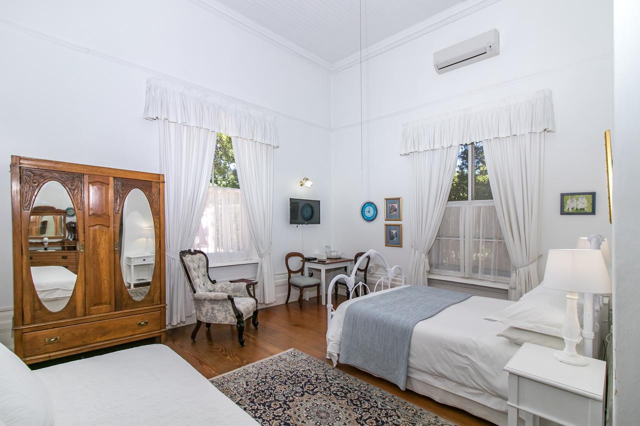 Buiten Verwagten Guest House Graaff-Reinet Buitenkant foto